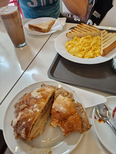 Café Cardoso - Portugiesische Bäckerei - Bremerhaven photo 7