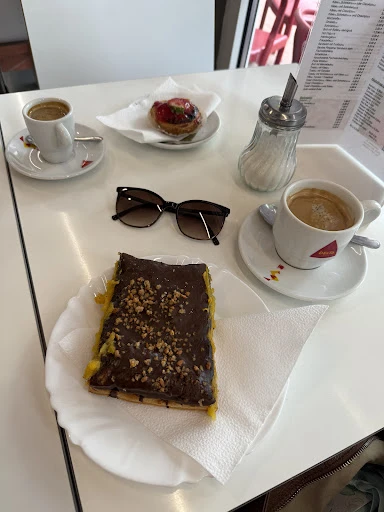 Café Cardoso - Portugiesische Bäckerei - Bremerhaven photo 5